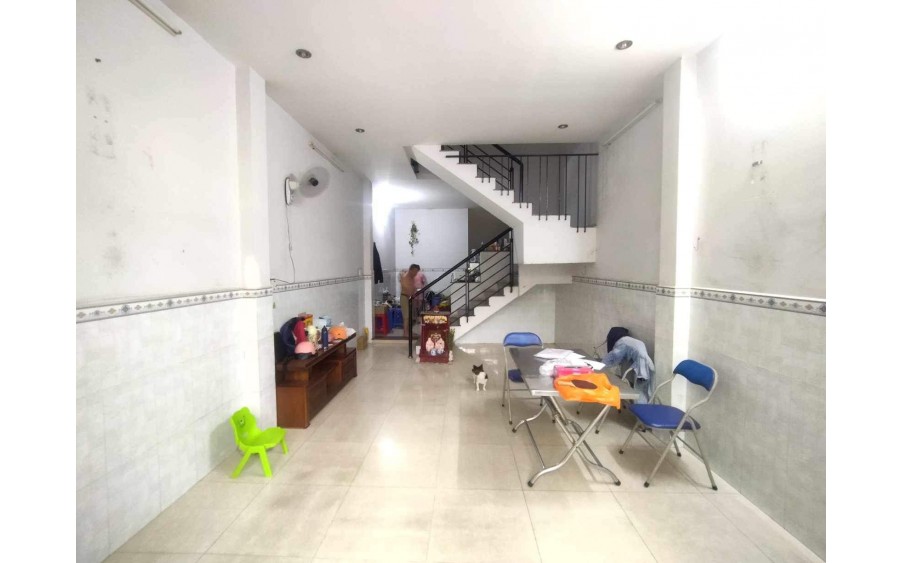 Chủ Kẹt Tiền Bán Giấp Bình Thành, Bình Hưng Hòa B, Bình Tân,HXH,  63M2, 1 Trệt 1 Lầu, BTCT, Sổ Sẳn, 3.8 Tỷ.